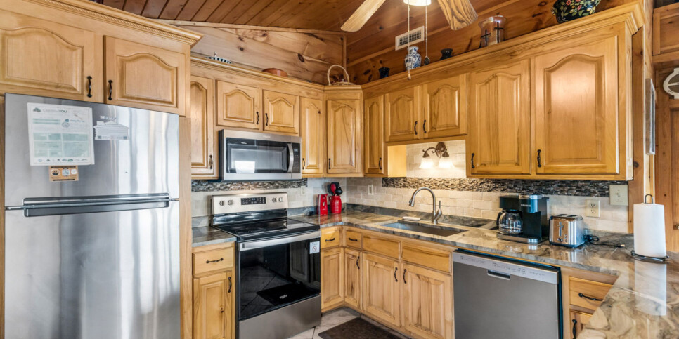 Gatlinburg A Million Dollar View Kitchen