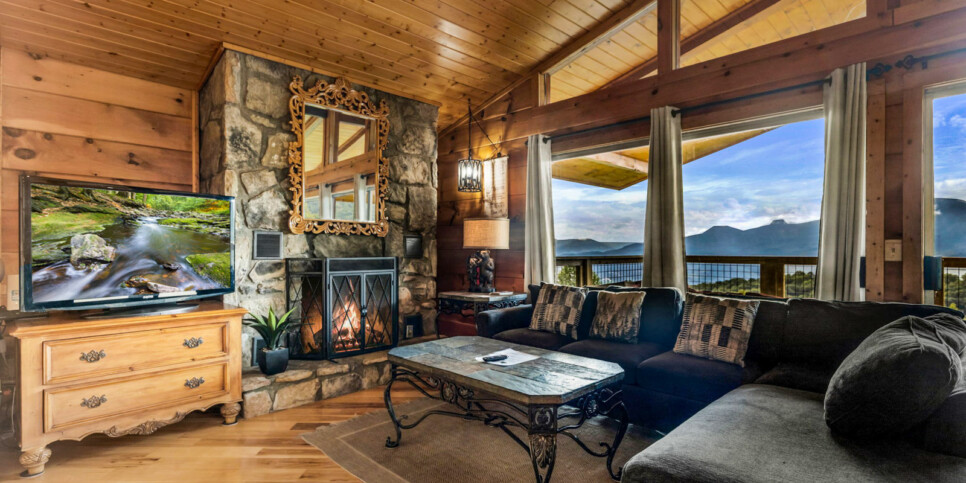 Gatlinburg A Million Dollar View Living Room