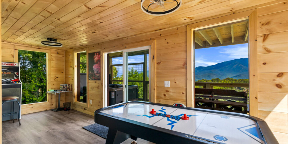 Gatlinburg A Million Dollar View Rec Room