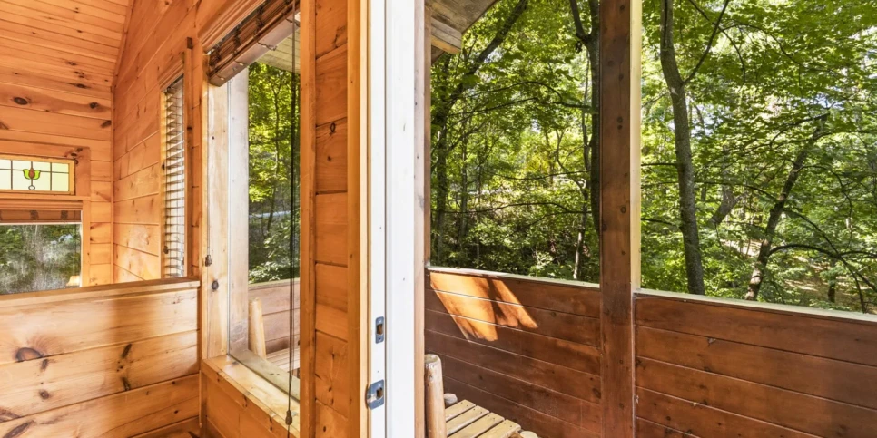 Gatlinburg Smoky Getaway Exterior