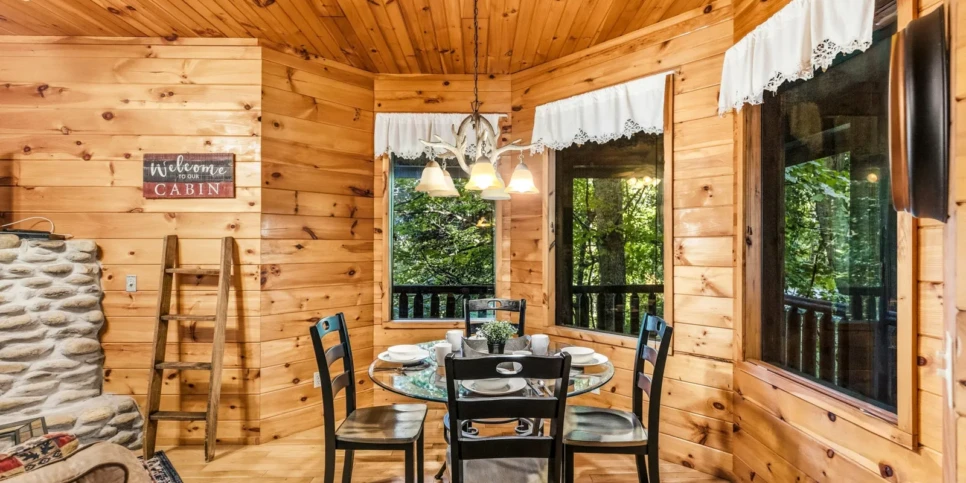 Gatlinburg Smoky Getaway Kitchen
