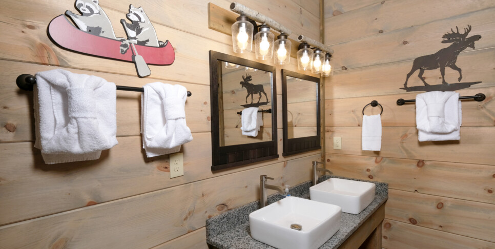 gatlinburg splash n heavenly views bathroom