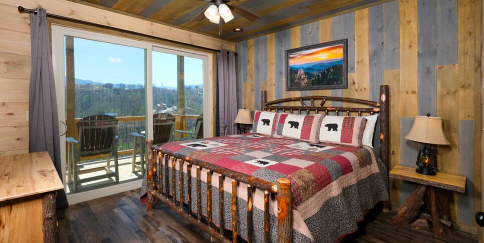 gatlinburg splash n heavenly views bedroom