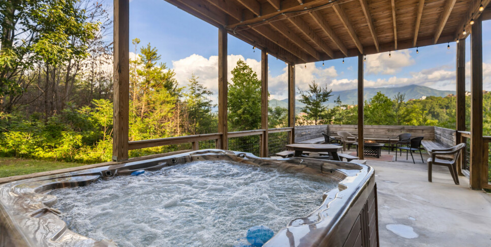 Gatlinburg Splash N Heavenly View Exteriors