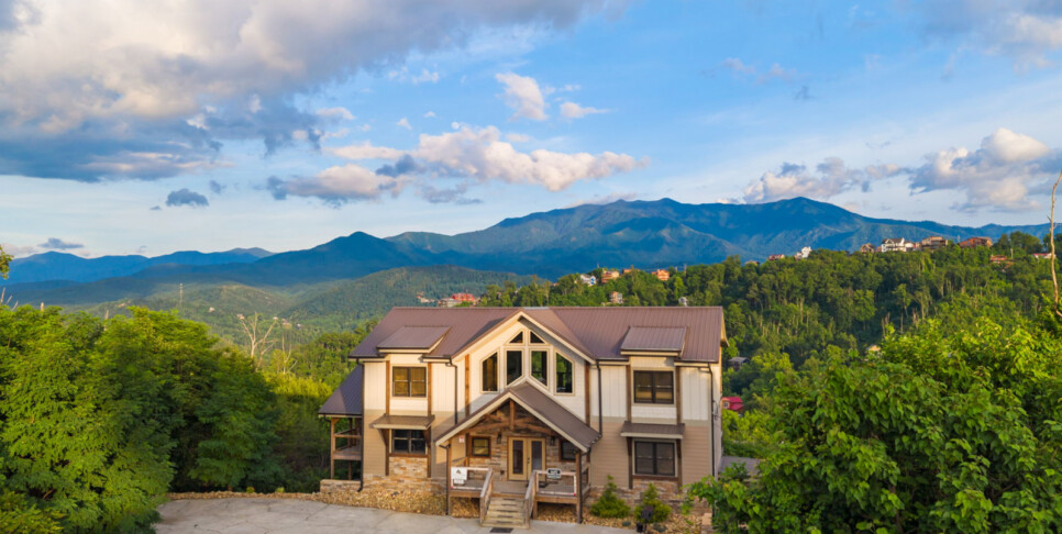 Gatlinburg Splash N Heavenly View Exteriors
