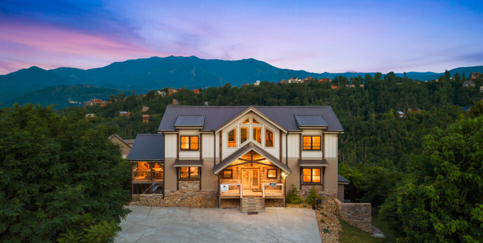 Gatlinburg Splash N Heavenly View Exteriors