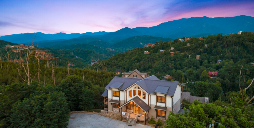 Gatlinburg Splash N Heavenly View Exteriors
