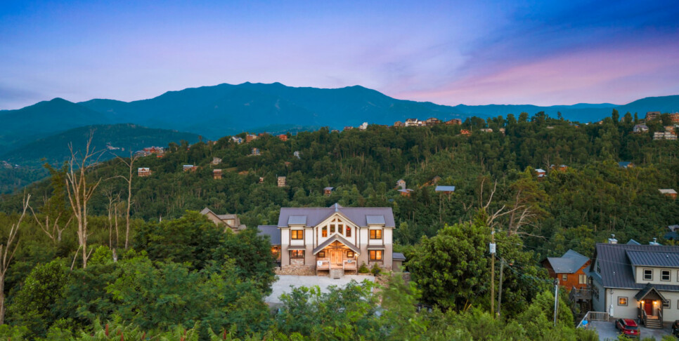 Gatlinburg Splash N Heavenly View Exteriors