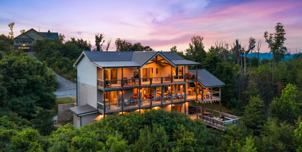 Gatlinburg Splash N Heavenly View Exteriors