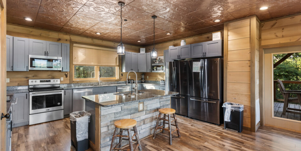 Gatlinburg Splash N Heavenly View Kitchen