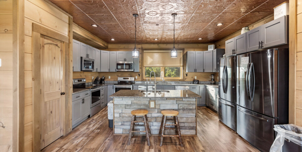 Gatlinburg Splash N Heavenly View Kitchen