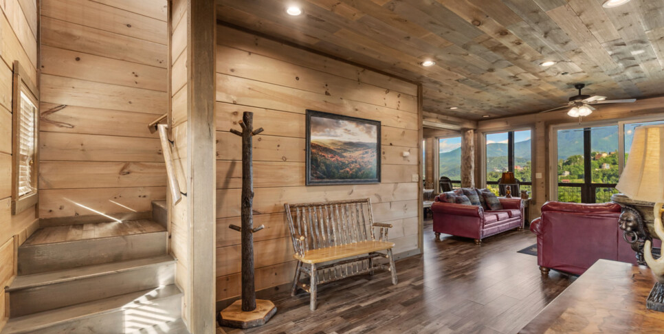 Gatlinburg Splash N Heavenly View Living Room