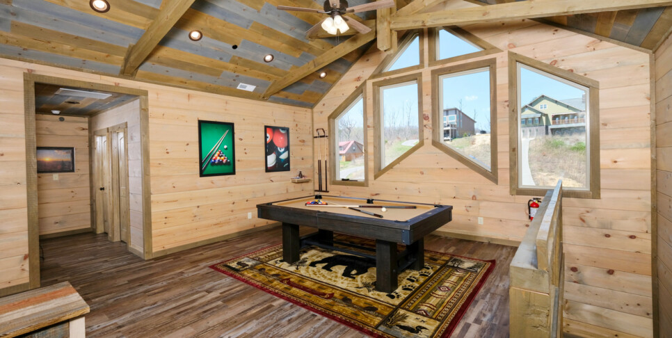 gatlinburg splash n heavenly views rec room
