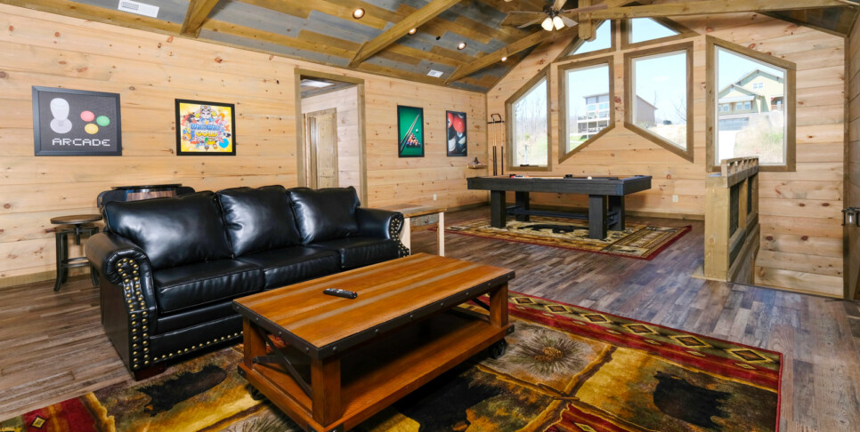 gatlinburg splash n heavenly views rec room