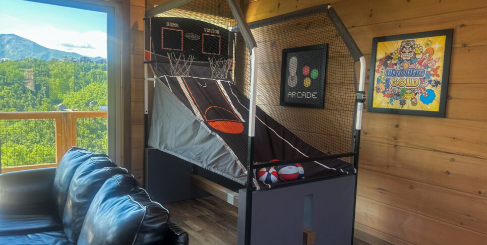 gatlinburg splash n heavenly views rec room