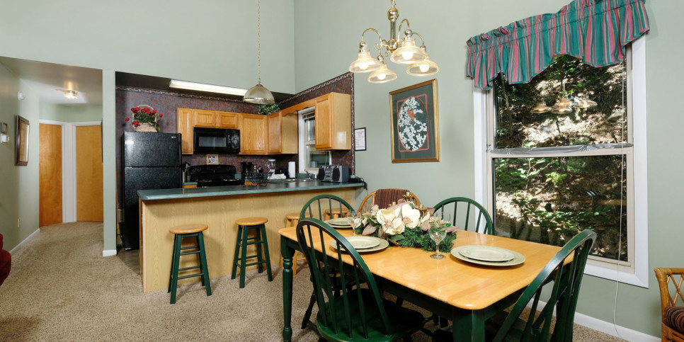 Gatlinburg - Ski Mountain Hideaway 1154 - Kitchen
