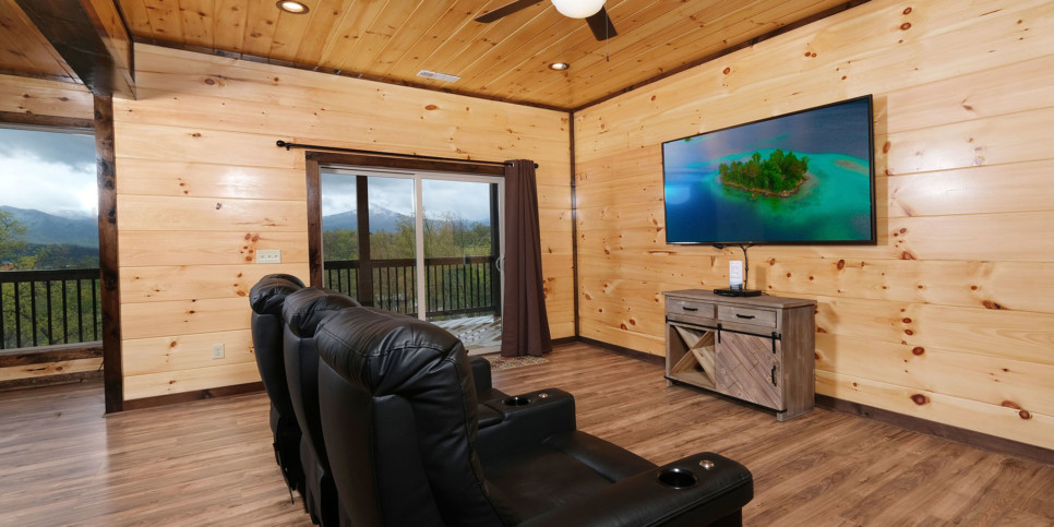 Gatlinburg - Sunrise Over the Smokies - Rec room