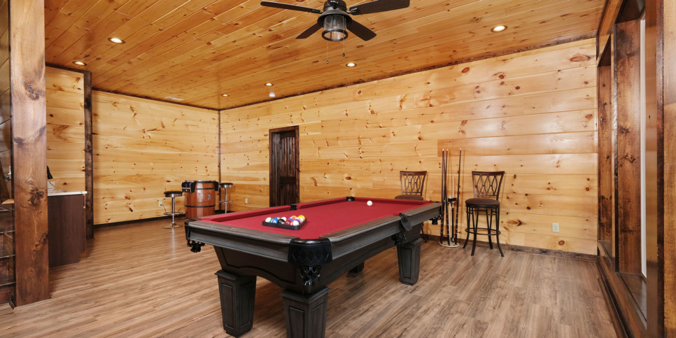 Gatlinburg - Sunrise Over the Smokies - Rec room