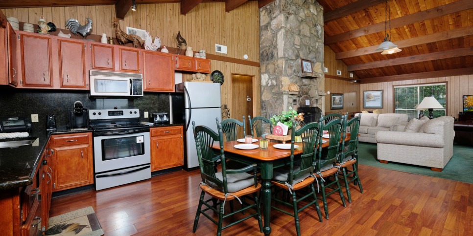 Gatlinburg - Three Pines 2139 - Kitchen