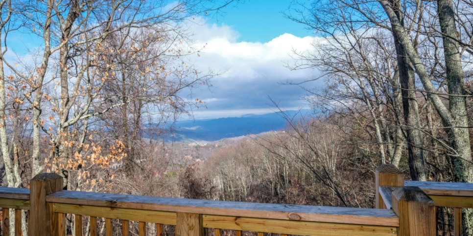 gatlinburg-heavenly-view-2308-cabin-exterior-5