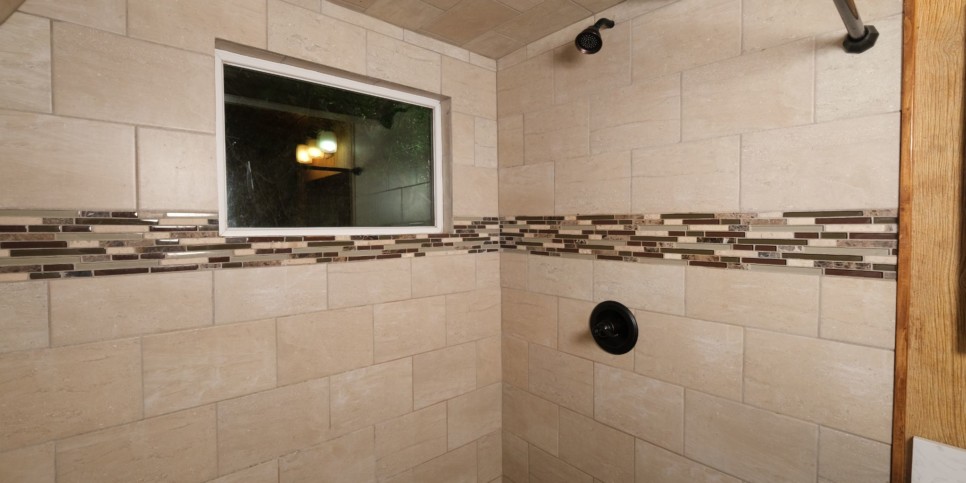 gatlinburg-shepherds-crook-1127-bathroom-1