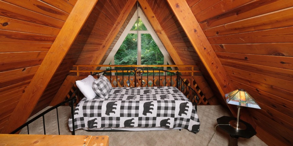 gatlinburg-shepherds-crook-1127-bedroom-5