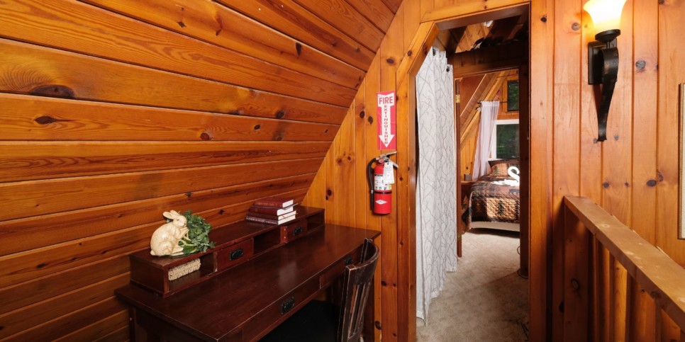 gatlinburg-shepherds-crook-1127-bedroom-7