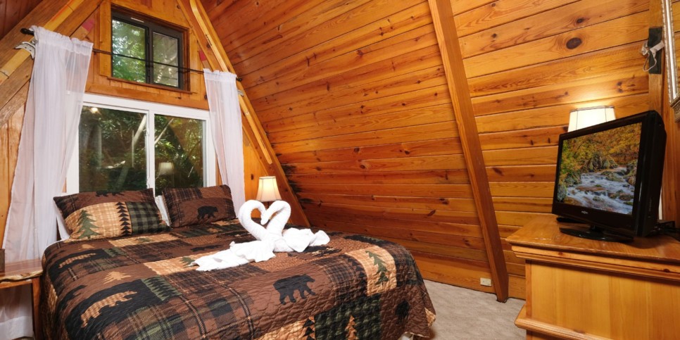 gatlinburg-shepherds-crook-1127-bedroom-8