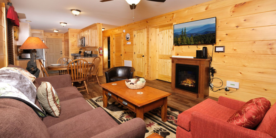 Gatlinburg - Bear Trail 625 - Living Room