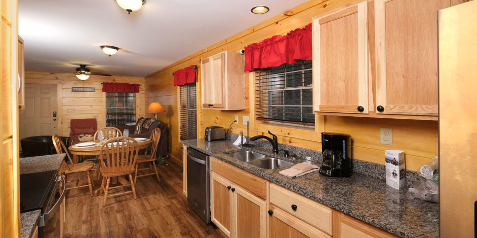 Gatlinburg - Bear Trail 625 - Kitchen