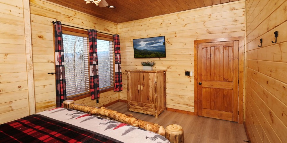 Gatlinburg - Chestnut Tower - Bedroom