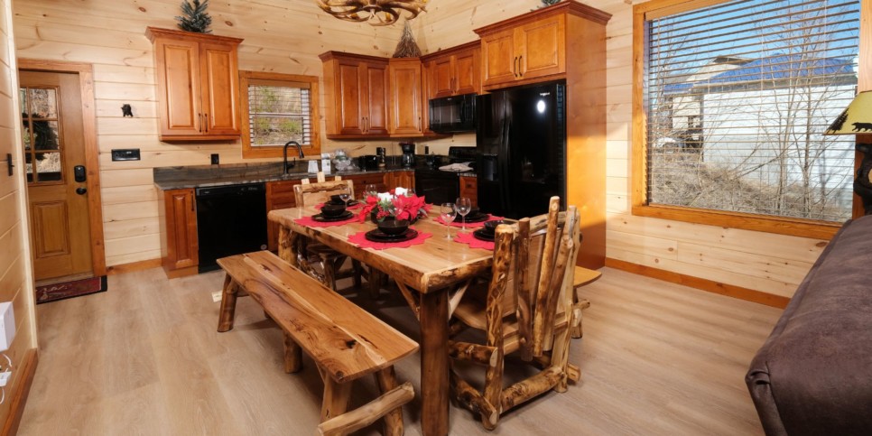 Gatlinburg - Chestnut Tower - Kitchen