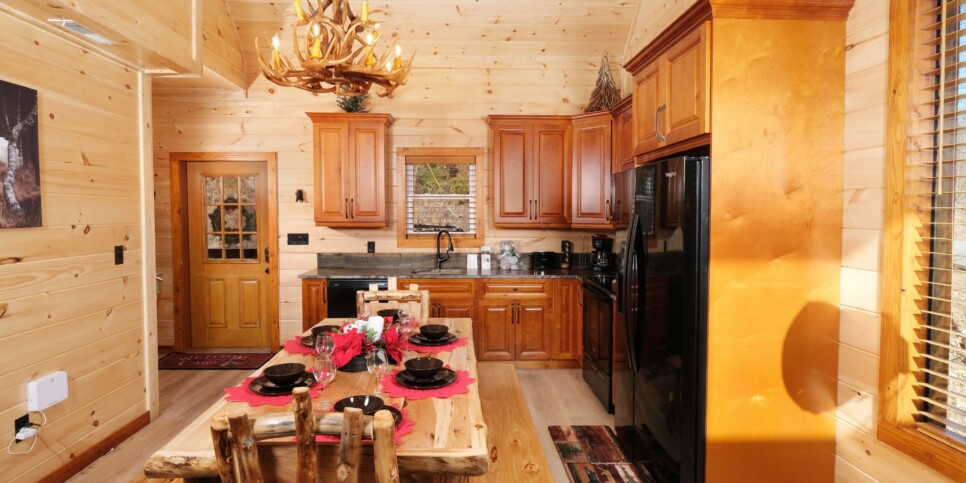 Gatlinburg - Chestnut Tower - Kitchen