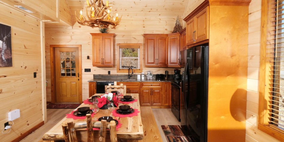 Gatlinburg - Chestnut Tower - Kitchen