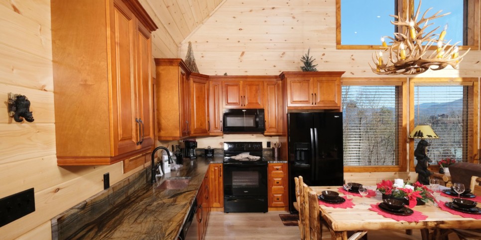 Gatlinburg - Chestnut Tower - Kitchen