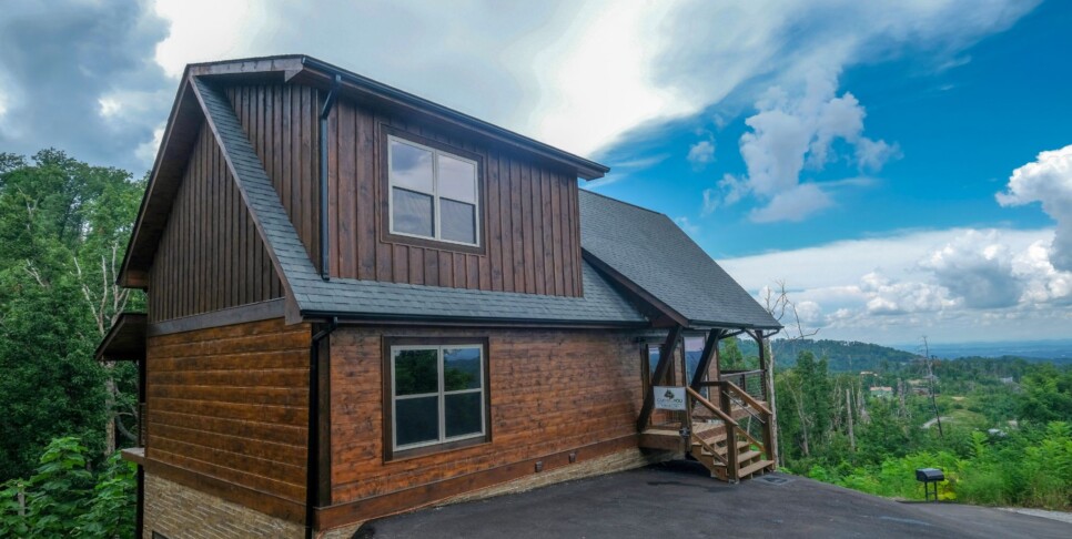 Gatlinburg - Chestnut Bearadise - Exterior