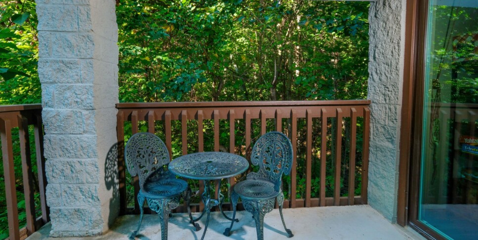 Chalet Village Condo - Hop's Hideaway - Exterior