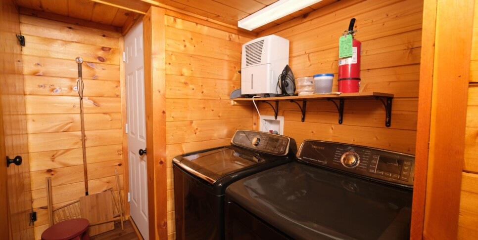 gatlinburg-bear-mountain-retreat-bathroom-4