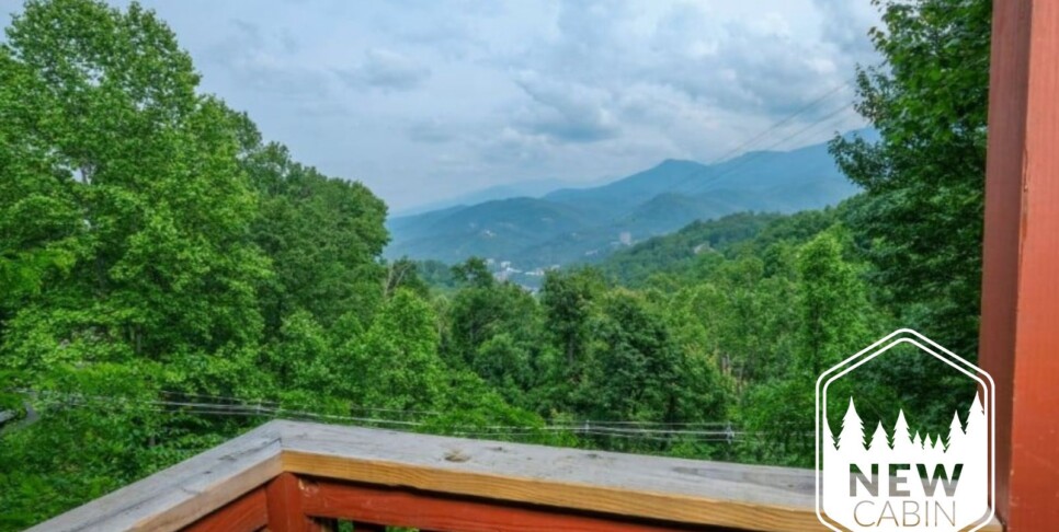 gatlinburg-bear-mountain-retreat-exterior-21
