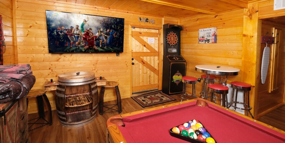 gatlinburg-bear-mountain-retreat-recreation-2