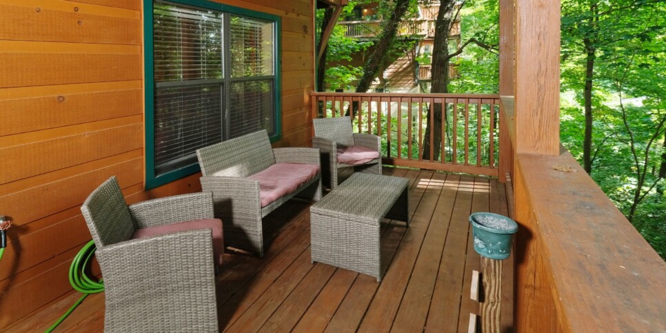 Gatlinburg Cabin - Bear FootInn - Exterior