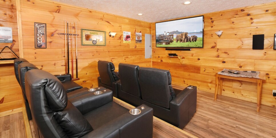 Gatlinburg Cabin - Bear FootInn - Rec Room