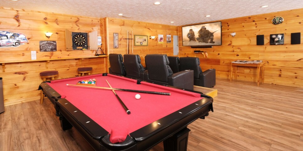 Gatlinburg Cabin - Bear FootInn - Rec Room