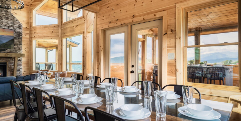 Gatlinburg - Red Hawk Retreat - Kitchen