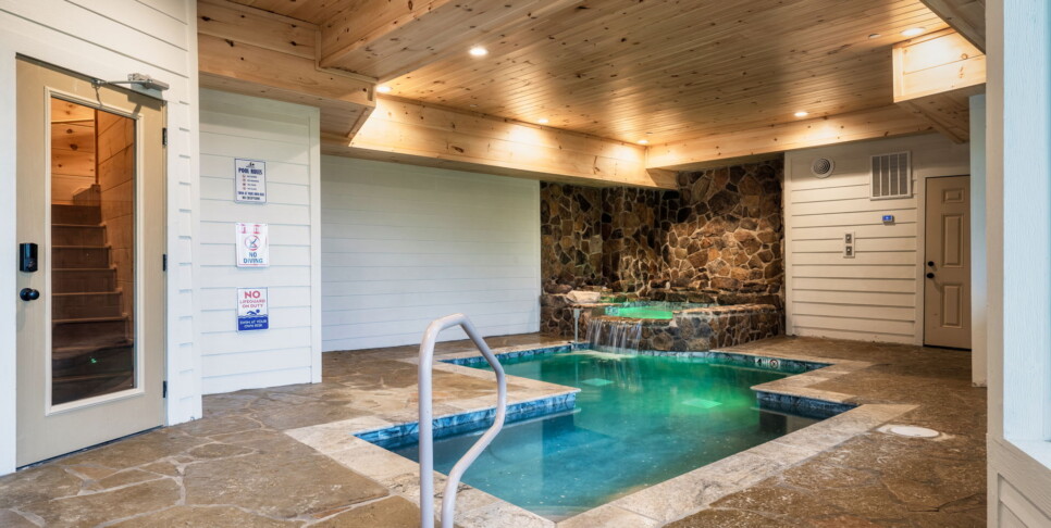 Gatlinburg - Red Hawk Retreat - Pool