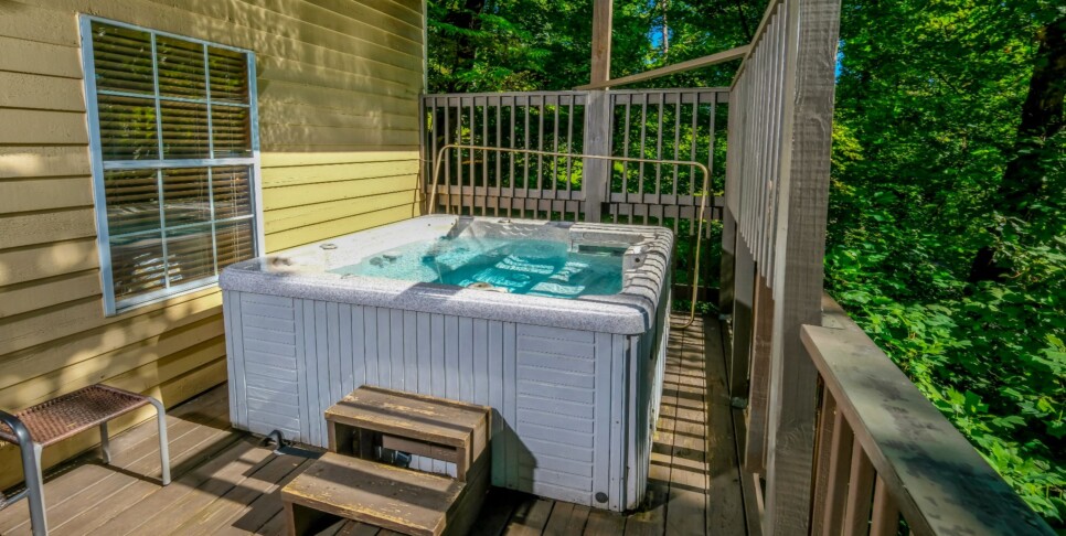 Gatlinburg Cabin - Coppertop View - Exterior