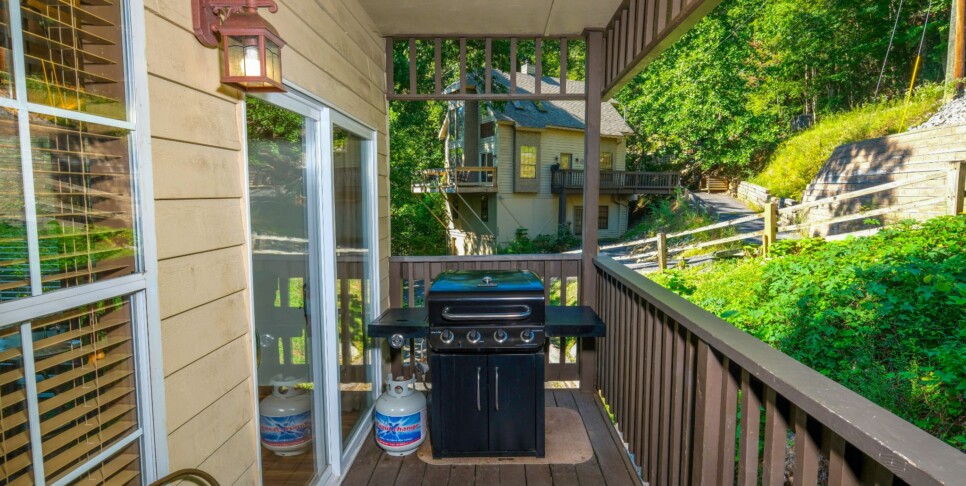 Gatlinburg Cabin - Coppertop View - Exterior