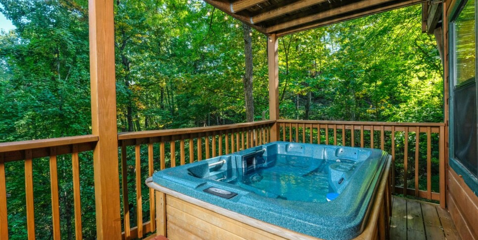 Chalet Village Cabin - A Bear's Pause - Exterior