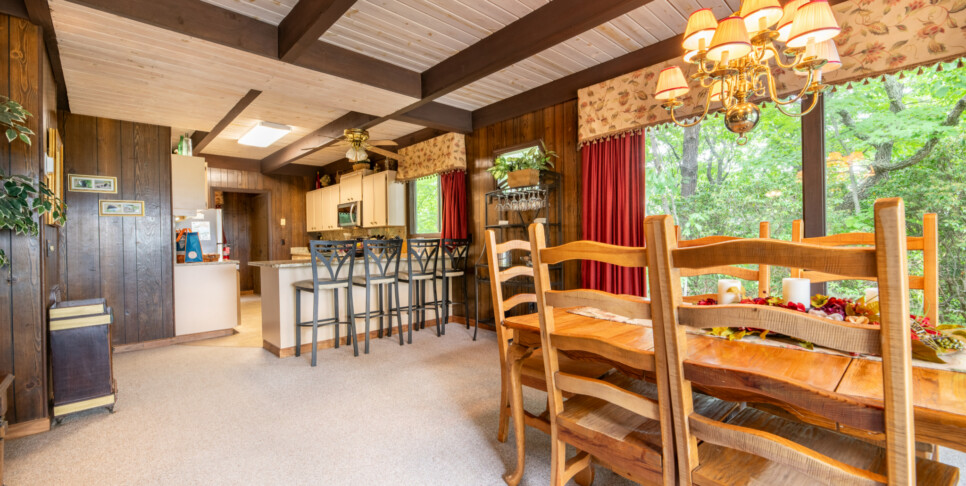 Gatlinburg - A Bear's View - Kitchen