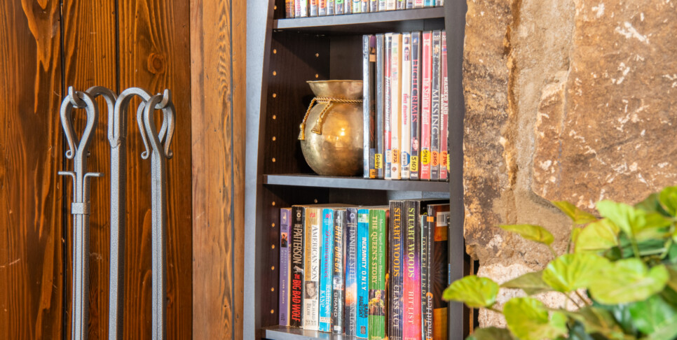 Gatlinburg - A Bear's View - Living Room